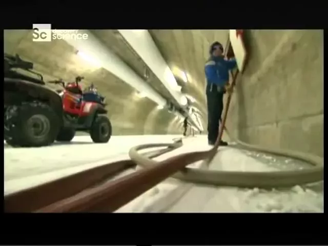 Наука техника и мир  Закрытая подземная лыжная траса