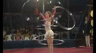 Цирк Circus Ekaterina Malysheva hula-hoop