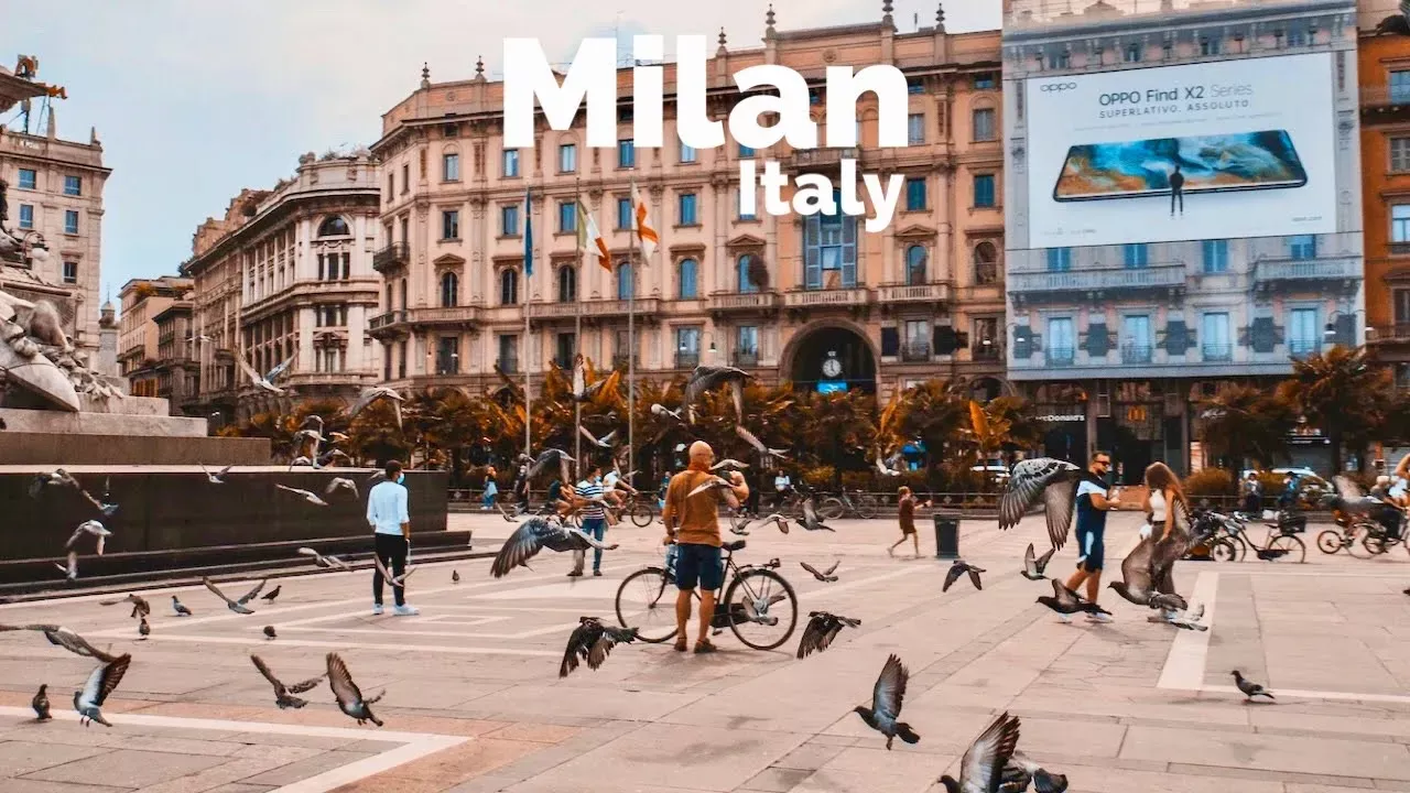 Milan, Italy 🇮🇹 - Autumn 2022 🍂 - Walking Tour 4K-HDR 60fps