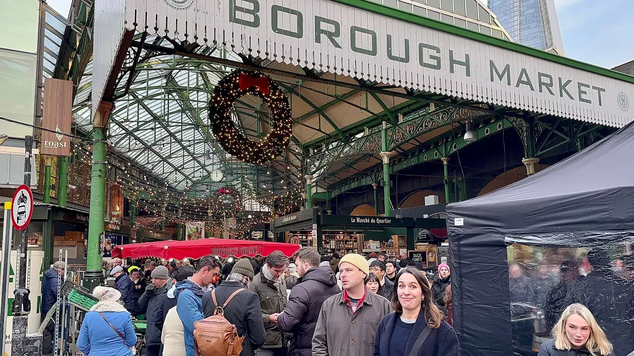 Borough Market | London walking Tour | London Street Food | Central London - January 2023 [4k HDR]