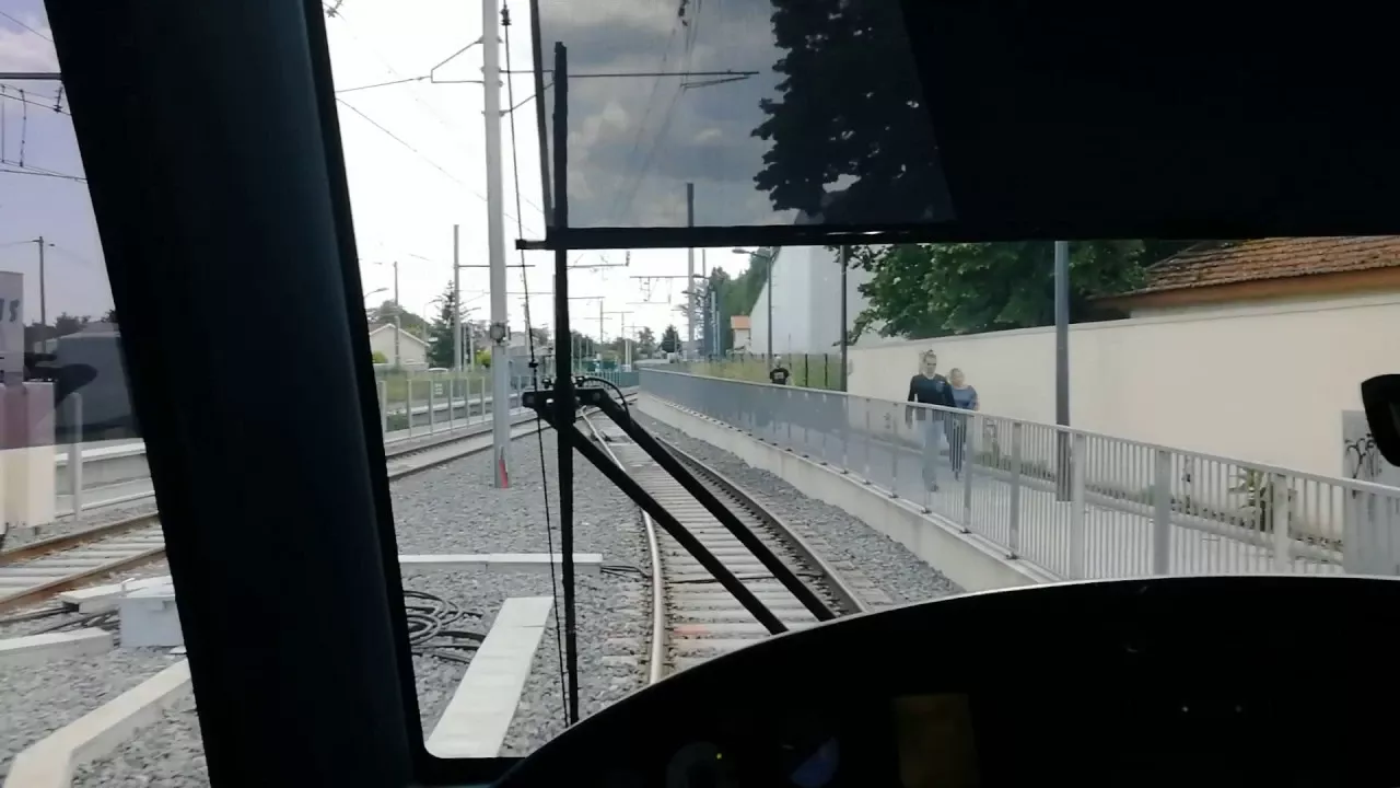 [Tram Cab Ride] Ligne C du tramway de Bordeaux / Gare de Blanquefort ➡ Lycée Václav-Havel