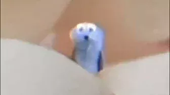 Screaming blue thing (but different)