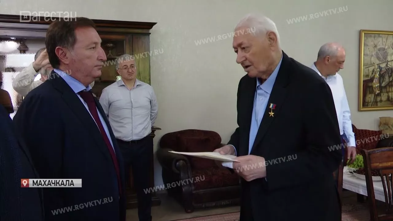 Экс-председателю Госсовета Дагестана Магомедали Магомедову исполнилось 92 года
