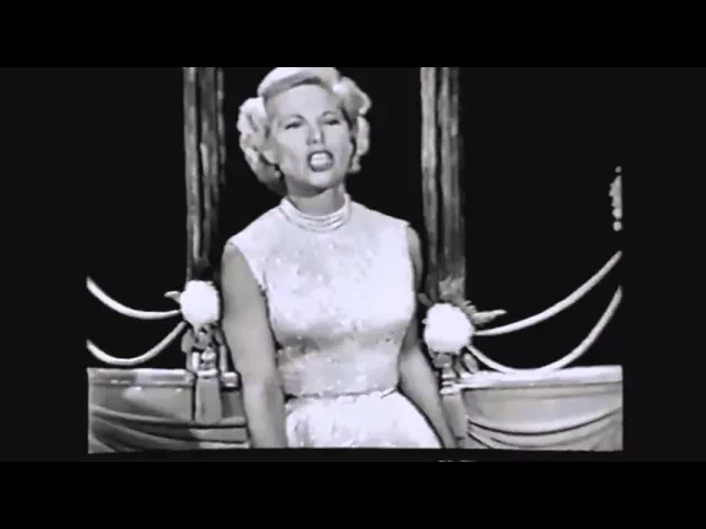 Dinah Shore - "I Wish I Was in Dixie" (1953)