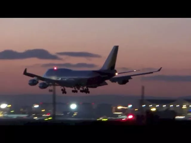 One Day at the Airport - Plane Spotting Compilation Frankfurt Airport