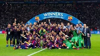 FC Barcelona lift the Champions League trophy 2015