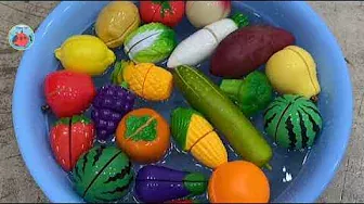 Let's throw various fruits and vegetables into the stream. #Pumpkin,#apple,#cucumber,#banana,#tomato