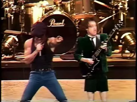 AC/DC - LIVE Detroit, MI, USA, November 24, 1990 (4K AI upscaled pro-shot)