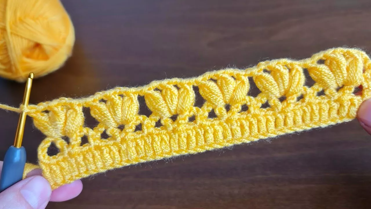Easy Crochet Baby Blanket Knitting  For Beginners... Çok Kolay Gösterişli Tığ İşi Örgü Modeli...