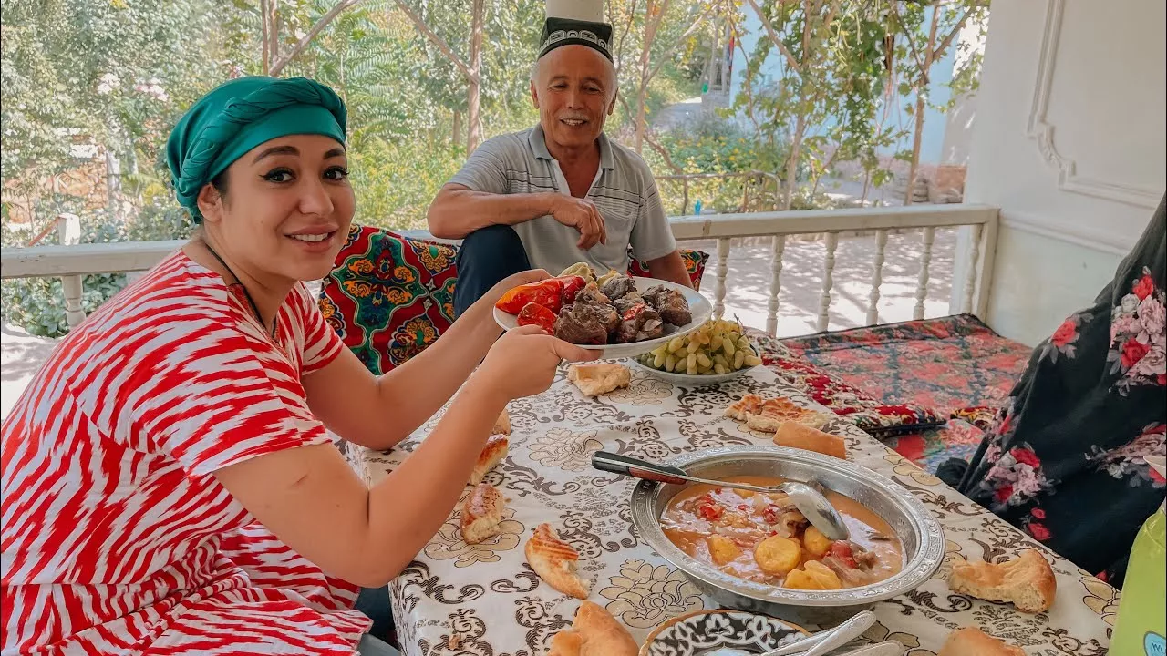 УЗБЕКИСТАН ! Как живут Узбеки в ГОРНОМ кишлаке ! Самое мясное блюдо. Сельская жизнь !