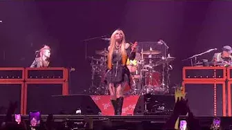 Avril Lavigne: Girlfriend/ Atlanta 2022