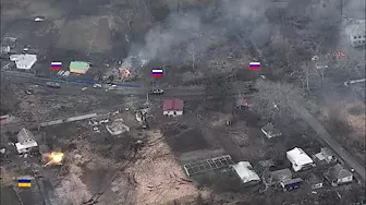 Український танк проти колони російської техніки