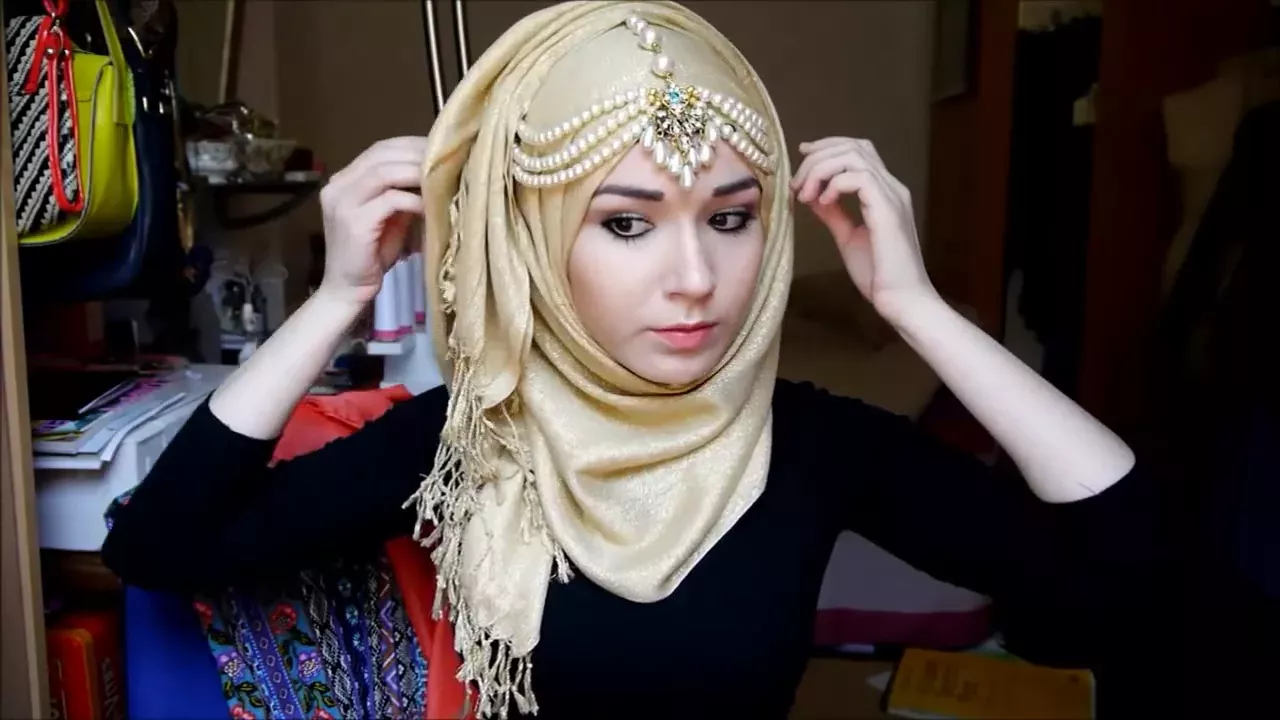 Hijab Tutorial l EID