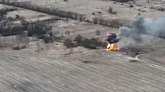 Аеророзвідка показала, як NLAW палить російські танки