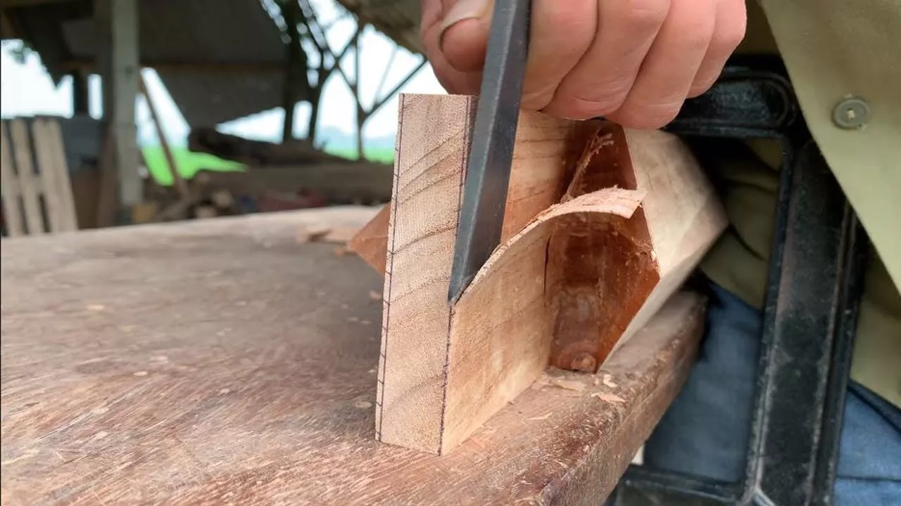 Amazing Woodworking Japanese Joinery Skills,  Simple But Very Useful Woodworking Link Station