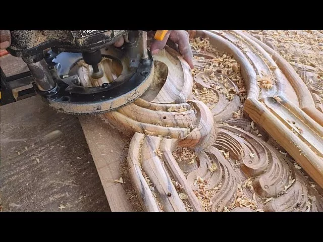 Router machine Moving skills and techniques || Wood carving beading work