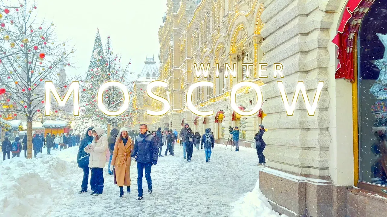 Red Square, Moscow in Heavy Snowfall | Walking tour 4K HDR