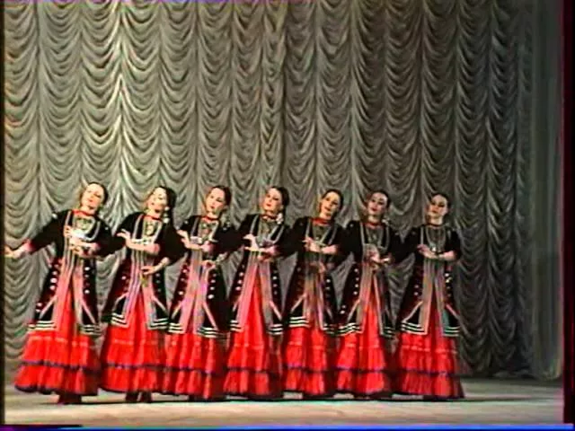 ГААНТ им.Ф.Гаскарова 1993г "Семь девушек"