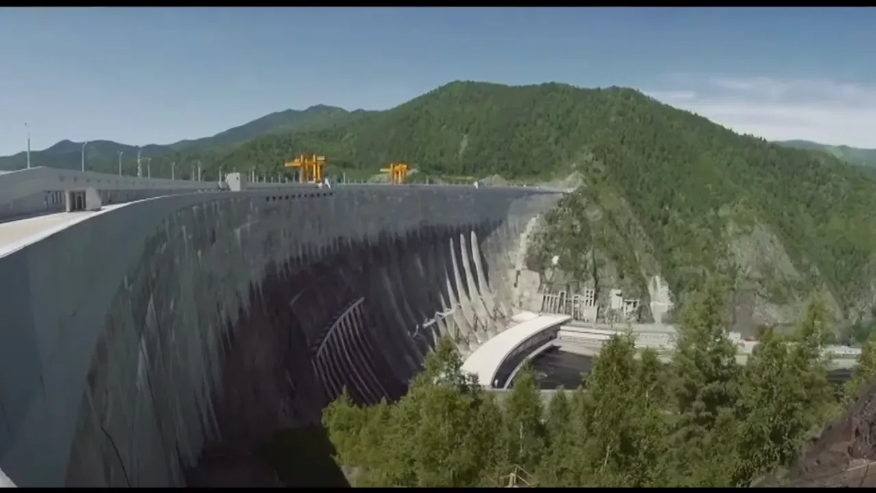 Виртуальная экскурсия по Саяно-Шушенской ГЭС. Часть 1