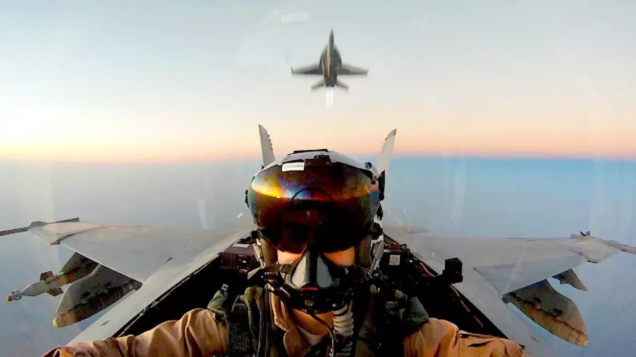 F-18 Super Hornets In Action - Experience The Awesomeness Of This Jet