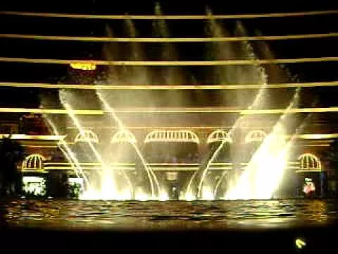 Wynn Macau Dancing Fountain: I Need A Hero by Bonnie Tyler
