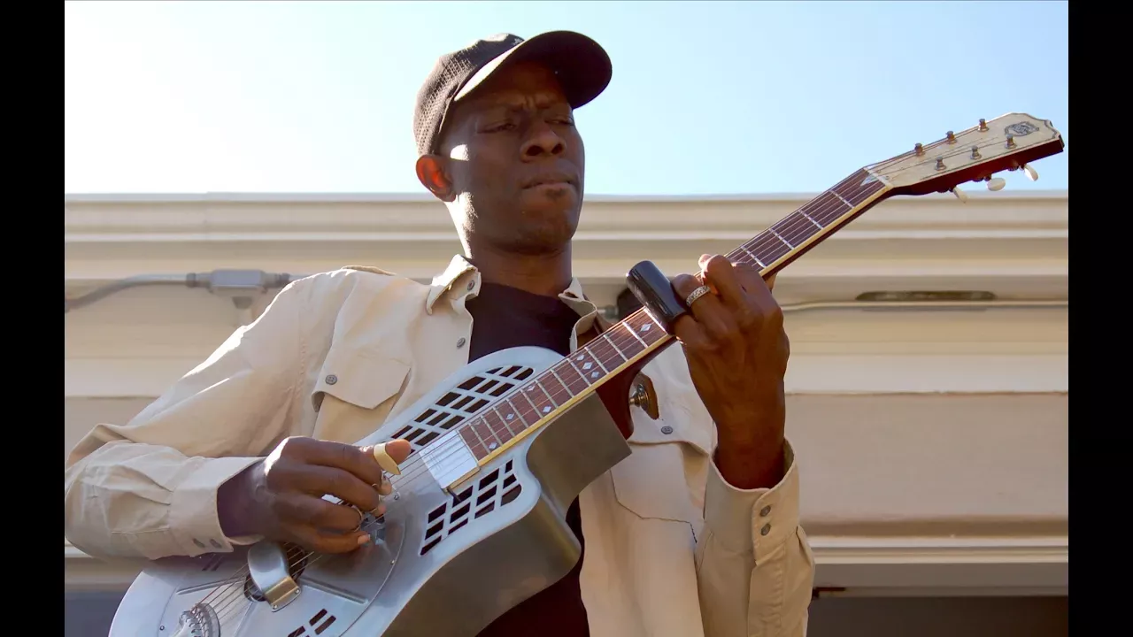 Better Man | Keb' Mo' | Playing For Change | Live Outside