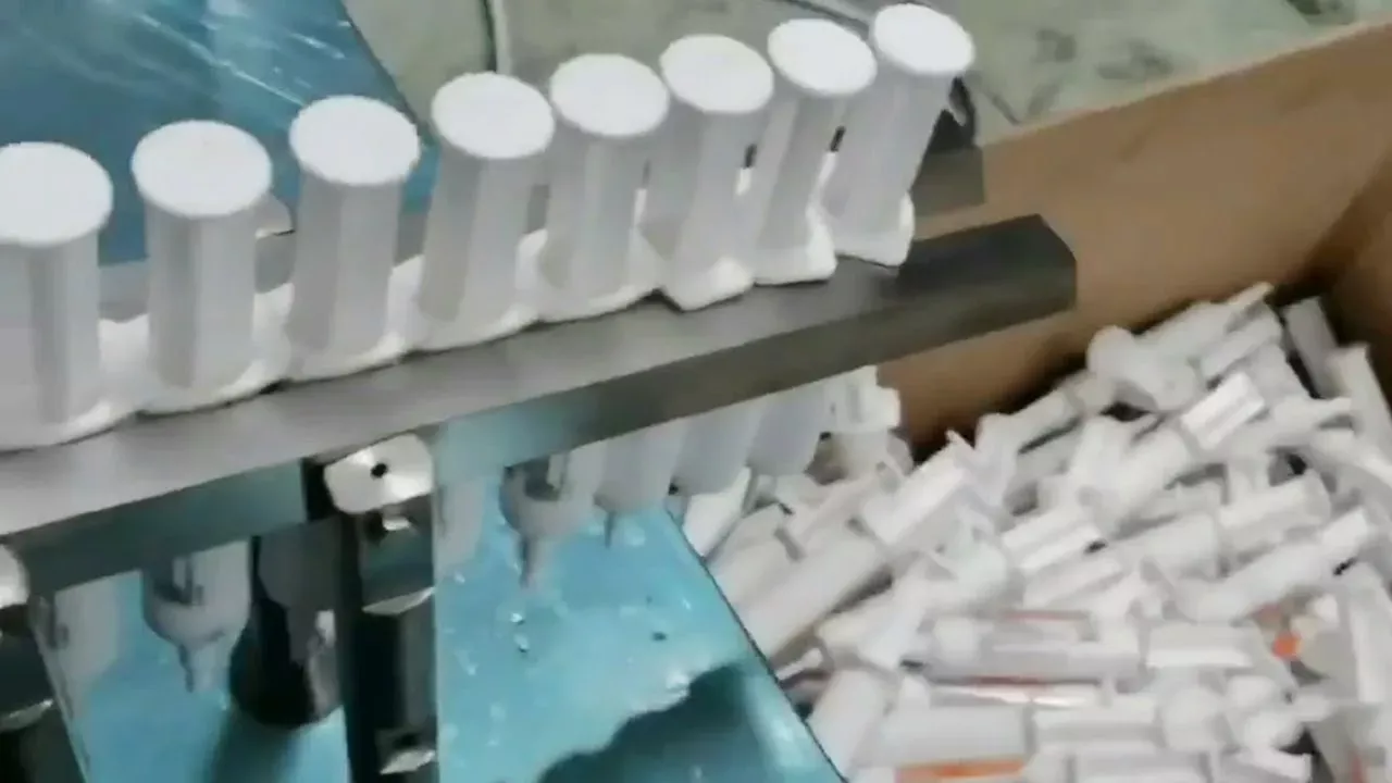 luer lock syringe filling and sealing machine liquid syringes filler sealer labeller with barcode pr