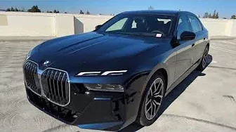 Tour the 2023 G70 760i xDrive in Carbon Black | 4K
