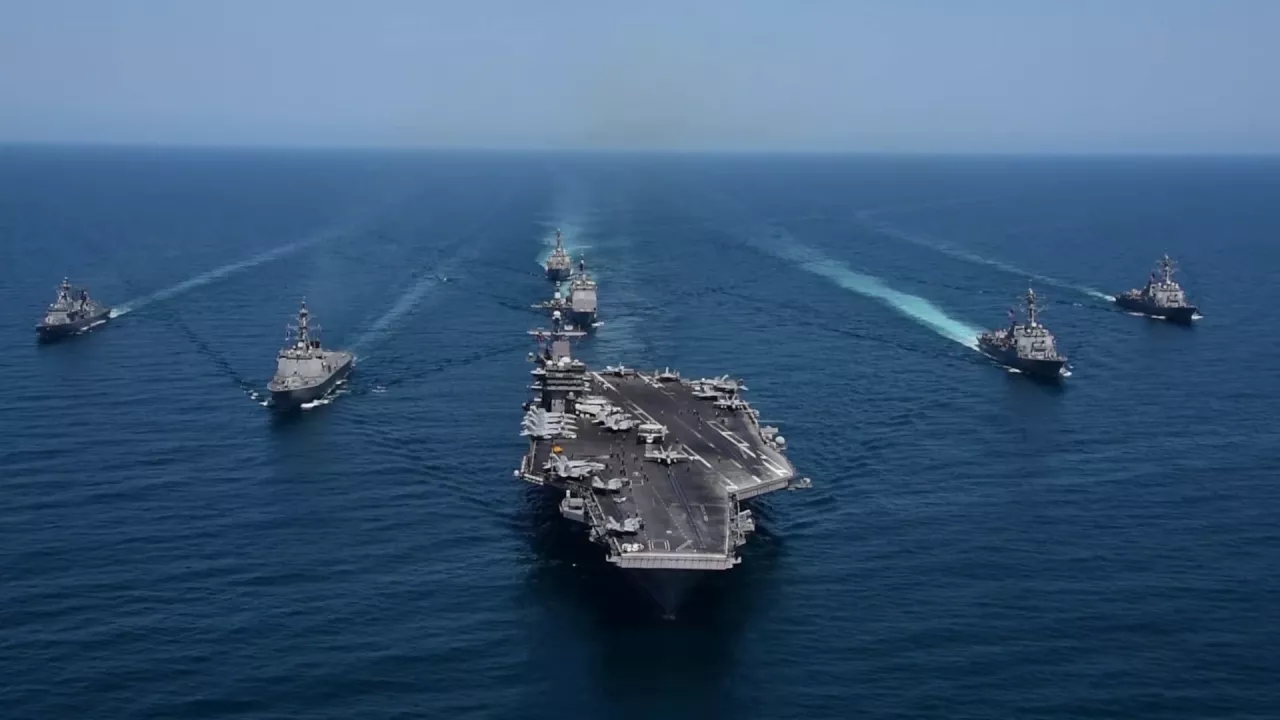 Carl Vinson Carrier Strike Group and ROK Navy Formation of Ships